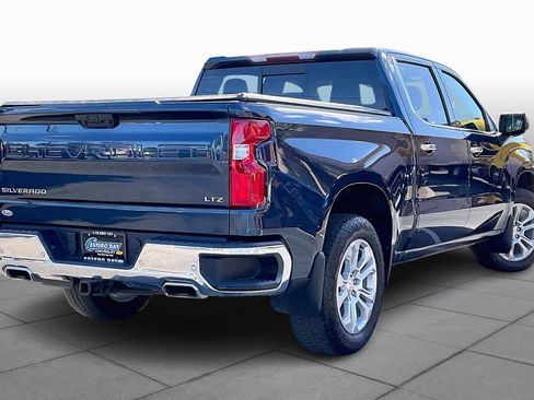 Used 2022 Chevrolet Silverado 1500 LTZ image 12