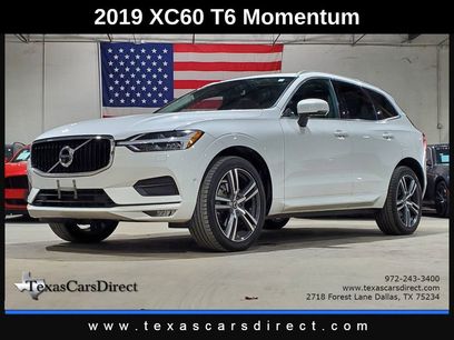 Used 2019 Volvo XC60 T6 Momentum w/ Advanced Package