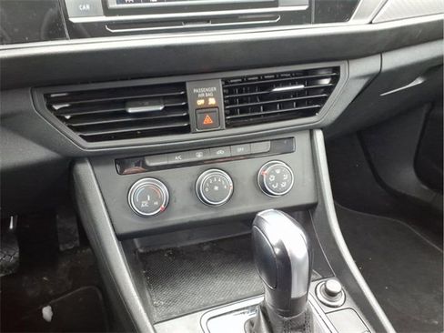 Used 2019 Volkswagen Jetta S w/ Driver Assistance Package image 18