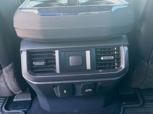 Used 2023 Ford F150 Lariat AWD/4WD image 23