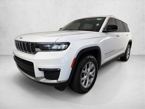 Used 2022 Jeep Grand Cherokee L Limited RWD image 7