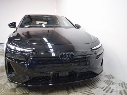 New 2025 Audi S6 e-tron Premium Plus image 3