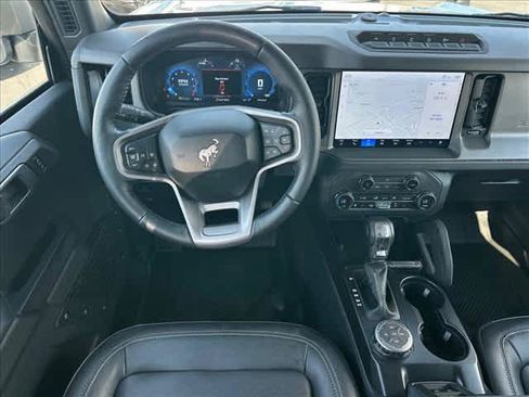 Used 2025 Ford Bronco Badlands AWD/4WD image 15
