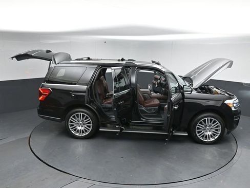 Certified 2024 Ford Expedition Limited AWD/4WD image 54