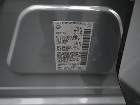 New 2026 Nissan Pathfinder Platinum FWD image 9