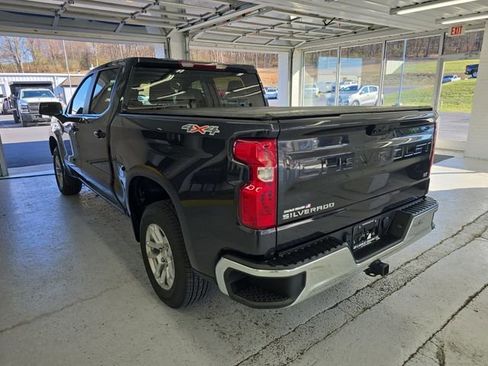 Certified 2023 Chevrolet Silverado 1500 LT image 3