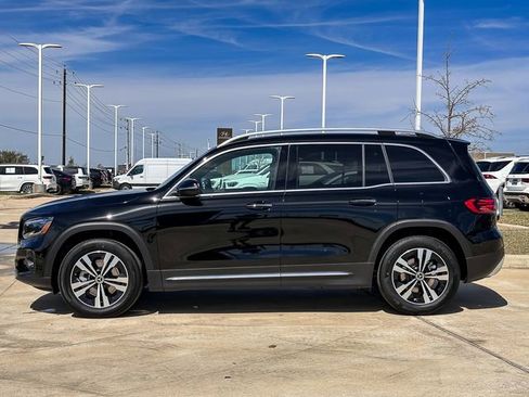 New 2025 Mercedes-Benz GLB 250 GLB 250 image 6