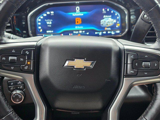 Used 2022 Chevrolet Silverado 1500 LT w/ Safety Package AWD/4WD image 25