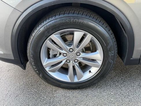 Used 2023 Acura MDX FWD image 9