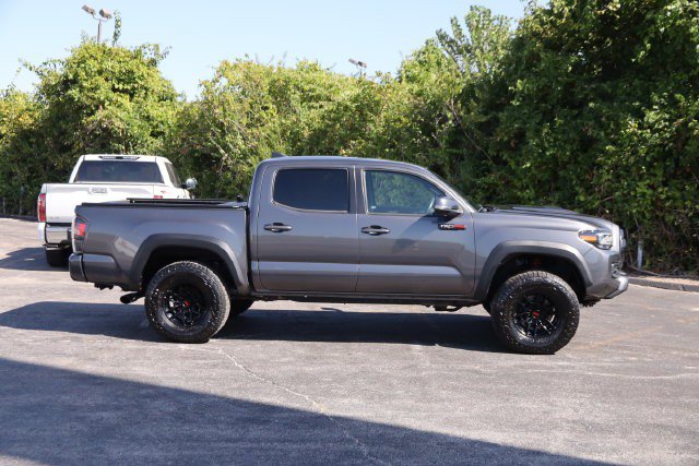 Used 2021 Toyota Tacoma TRD Pro AWD/4WD image 5