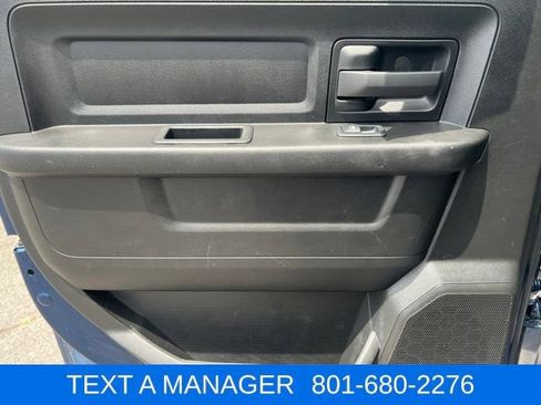 Used 2024 RAM 3500 Tradesman w/ Chrome Appearance Group AWD/4WD image 26