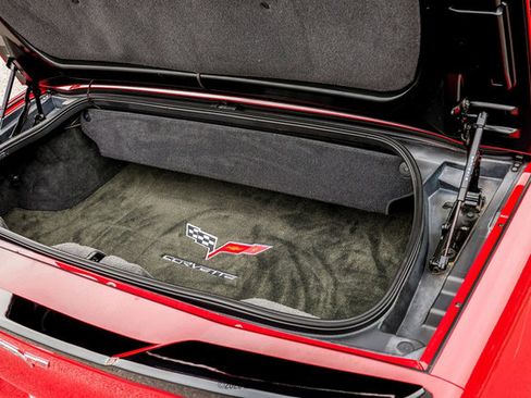 Used 2005 Chevrolet Corvette Convertible w/ Preferred Equipment Group image 70