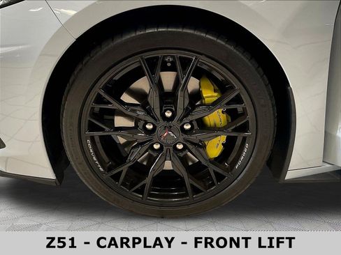 Used 2023 Chevrolet Corvette Stingray Preferred Cpe w/ Z51 Performance Package RWD image 30