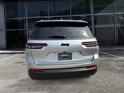 New 2026 Jeep Grand Cherokee L Limited RWD image 6