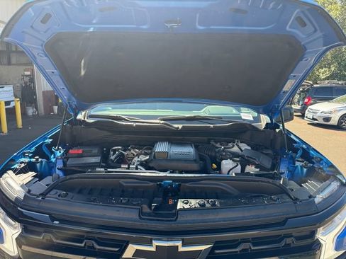 Certified 2025 Chevrolet Silverado 1500 LT Trail Boss w/ Convenience Package II AWD/4WD image 24