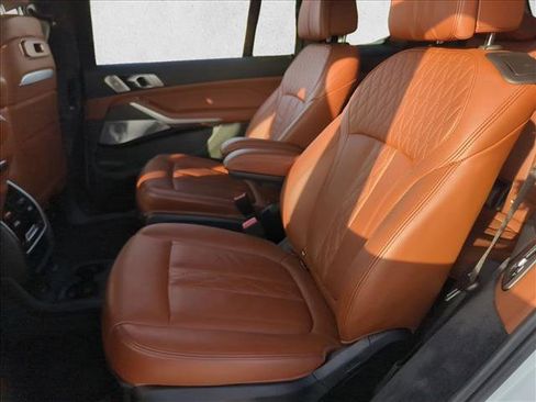 Used 2024 BMW X7 M60i w/ Executive Package image 21