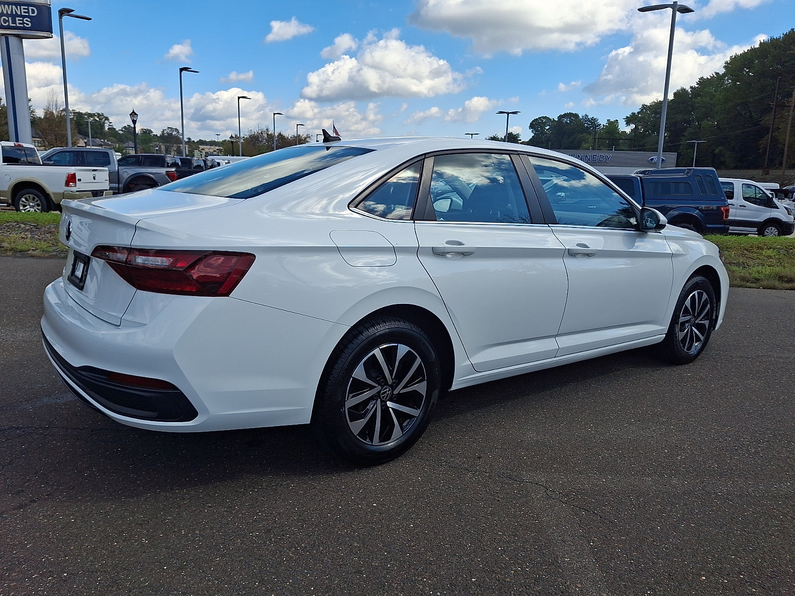 Used 2022 Volkswagen Jetta S w/ IQ.Drive Package FWD image 6