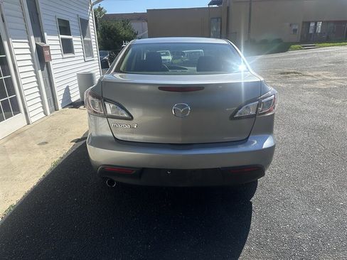 Used 2010 MAZDA MAZDA3 i Touring FWD image 8