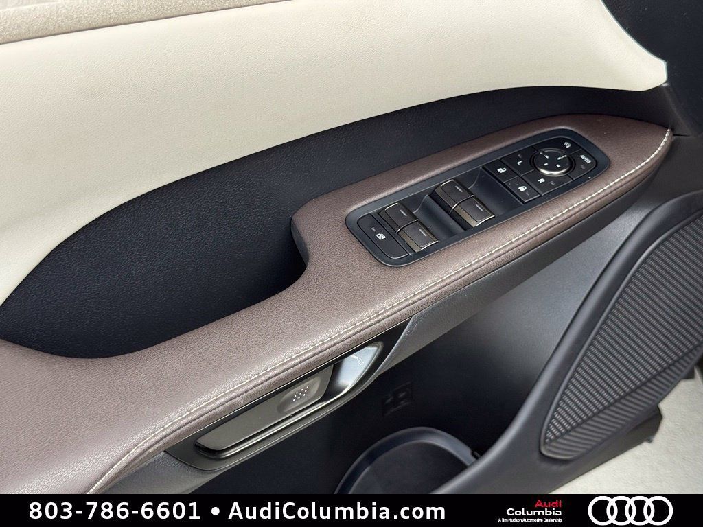 Used 2023 Lexus RX 350 FWD w/ Accessory Package image 21