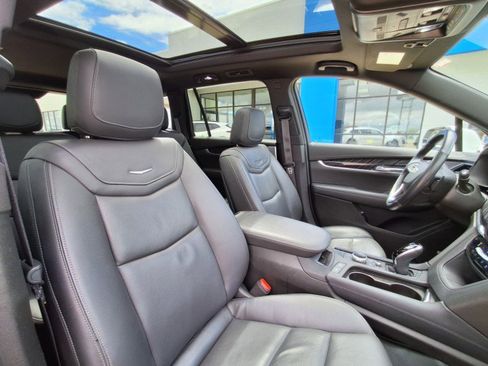 Used 2024 Cadillac XT6 Premium Luxury w/ Technology Package AWD/4WD image 19