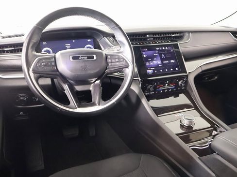 Used 2021 Jeep Grand Cherokee L Laredo w/ Luxury Tech Group I image 2