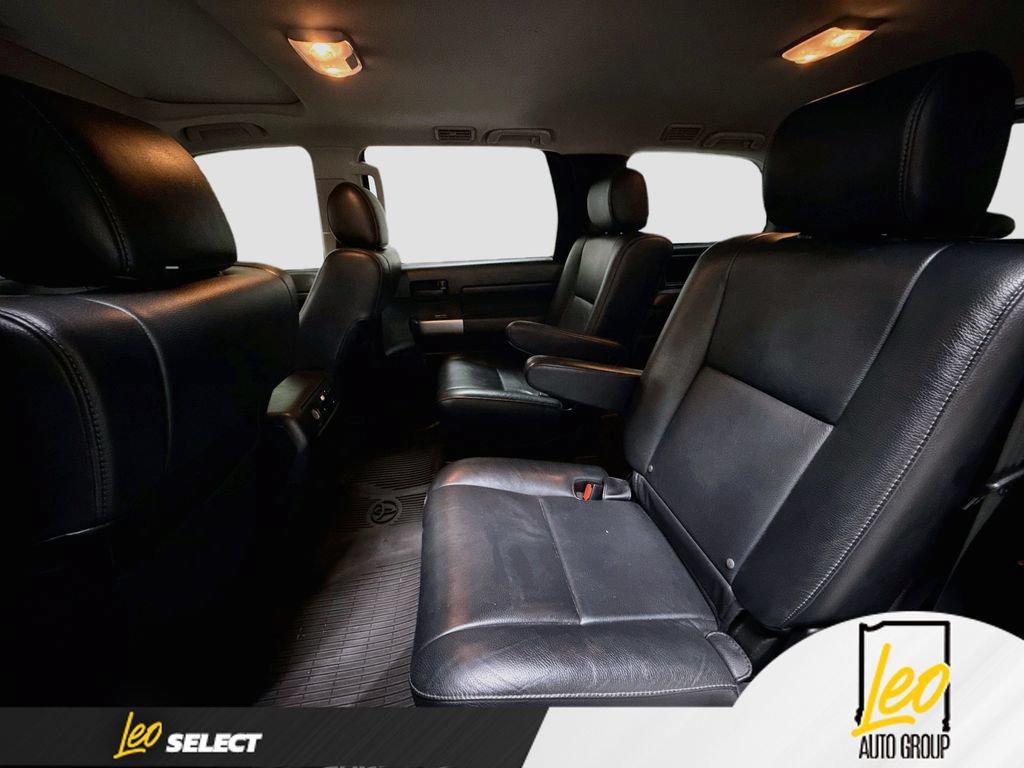 Used 2019 Toyota Sequoia TRD Sport w/ TRD Sport Premium Package AWD/4WD image 28