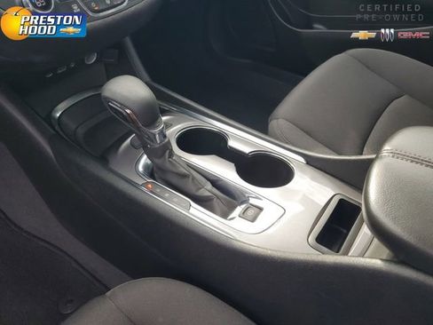 Used 2023 Chevrolet Malibu LT FWD image 26
