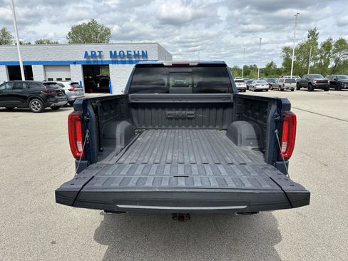 Used 2019 GMC Sierra 1500 SLT w/ SLT Premium Plus Package AWD/4WD image 7
