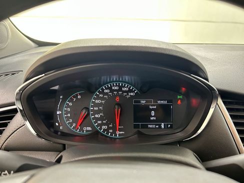 Used 2021 Chevrolet Trax LS w/ Tint and Cruise Package image 13