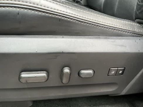 Used 2017 Ford Expedition EL Platinum AWD/4WD image 14
