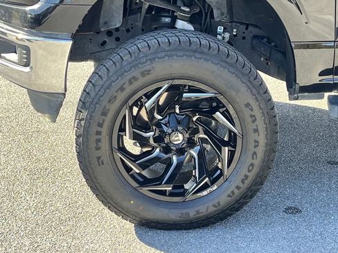 Used 2024 Ford F150 XLT image 12