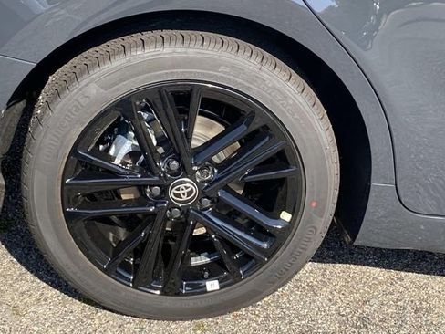 New 2026 Toyota Camry SE AWD/4WD image 3