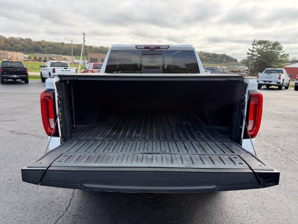 Used 2020 GMC Sierra 1500 AT4 w/ Off-Road Performance Package AWD/4WD image 12