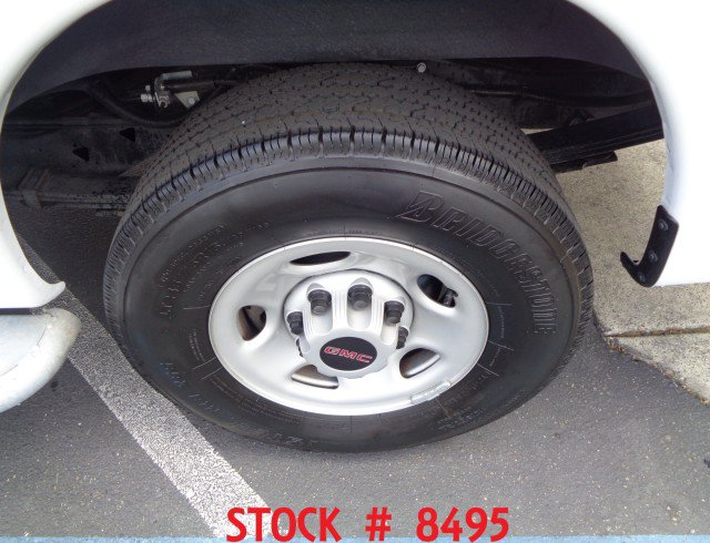 Used 2024 GMC Savana 2500 w/ Driver Convenience Package RWD image 21