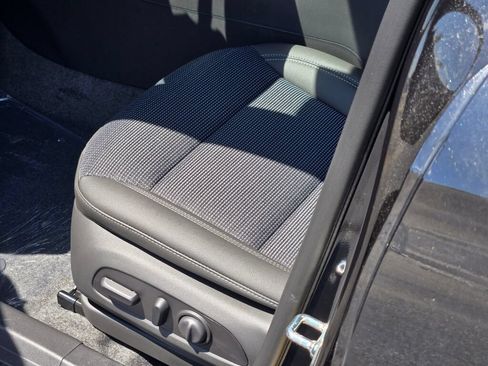 New 2026 Buick Envista Sport Touring w/ Convenience I Package FWD image 9