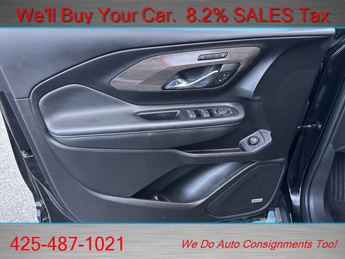 Used 2024 GMC Terrain Denali w/ Denali Premium Package image 14