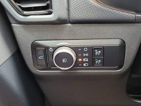 Used 2023 Ford Bronco Sport Outer Banks w/ Tech Package AWD/4WD image 16