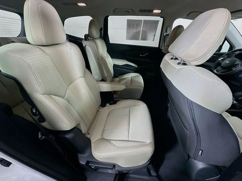 Certified 2023 Subaru Ascent Premium w/ Convenience Package image 35