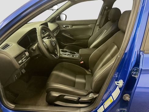 Used 2023 Honda Civic Sport image 13