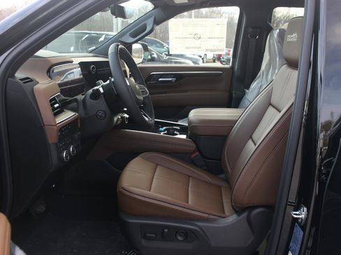 New 2026 Chevrolet Tahoe High Country image 14