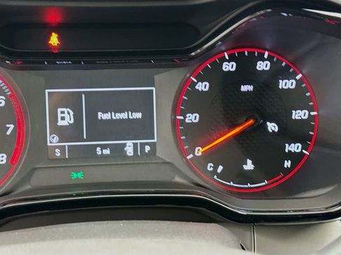 New 2026 Chevrolet Trax RS w/ Driver Confidence Package image 13