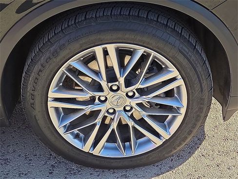 Used 2023 Acura MDX SH-AWD w/ Advance Package image 8