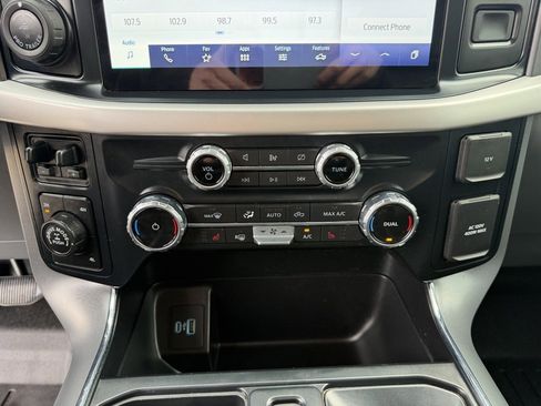 Used 2022 Ford F150 XLT w/ Equipment Group 302A High image 26