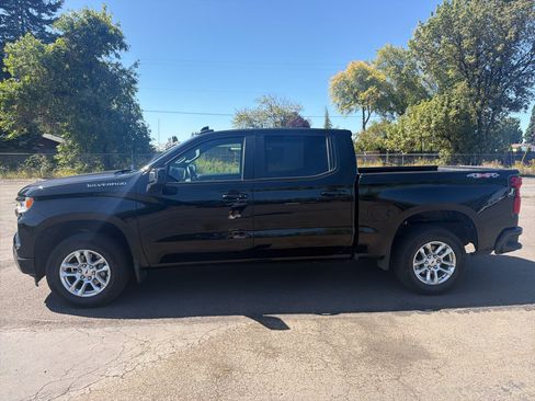 Used 2026 Chevrolet Silverado 1500 RST AWD/4WD image 5