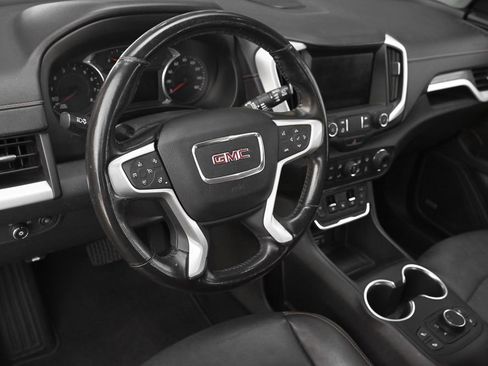 Used 2020 GMC Terrain SLT w/ Preferred Package FWD image 10