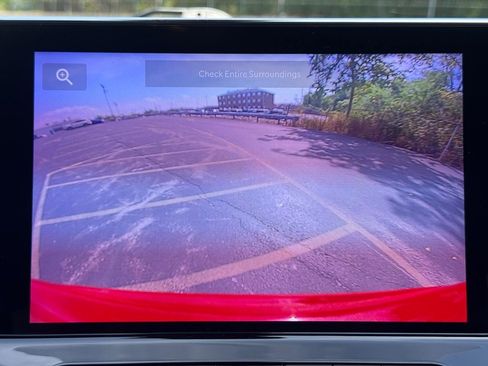 Used 2022 Jeep Compass Limited image 23