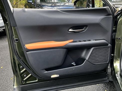 Used 2021 Lexus UX 250h image 22