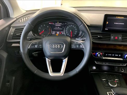 Used 2019 Audi Q5 2.0T Premium image 5