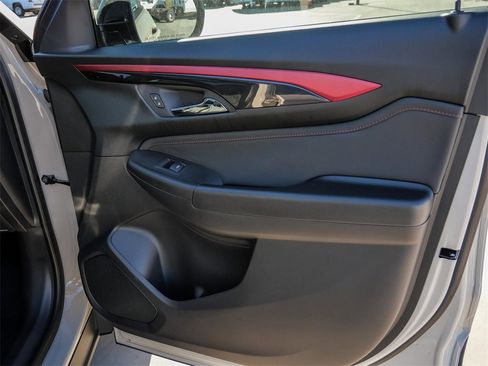 New 2026 Chevrolet TrailBlazer RS w/ Convenience Package image 17