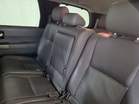 Used 2016 Toyota Sequoia Limited image 59